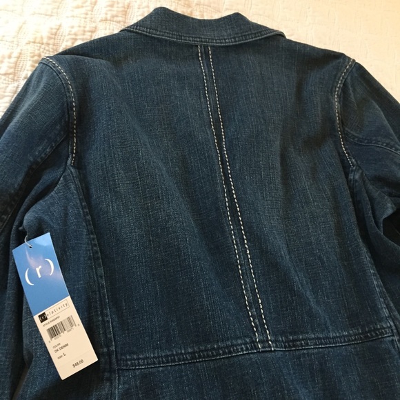 NWT Relativity | Jean Jacket | Large - Picture 6 of 6